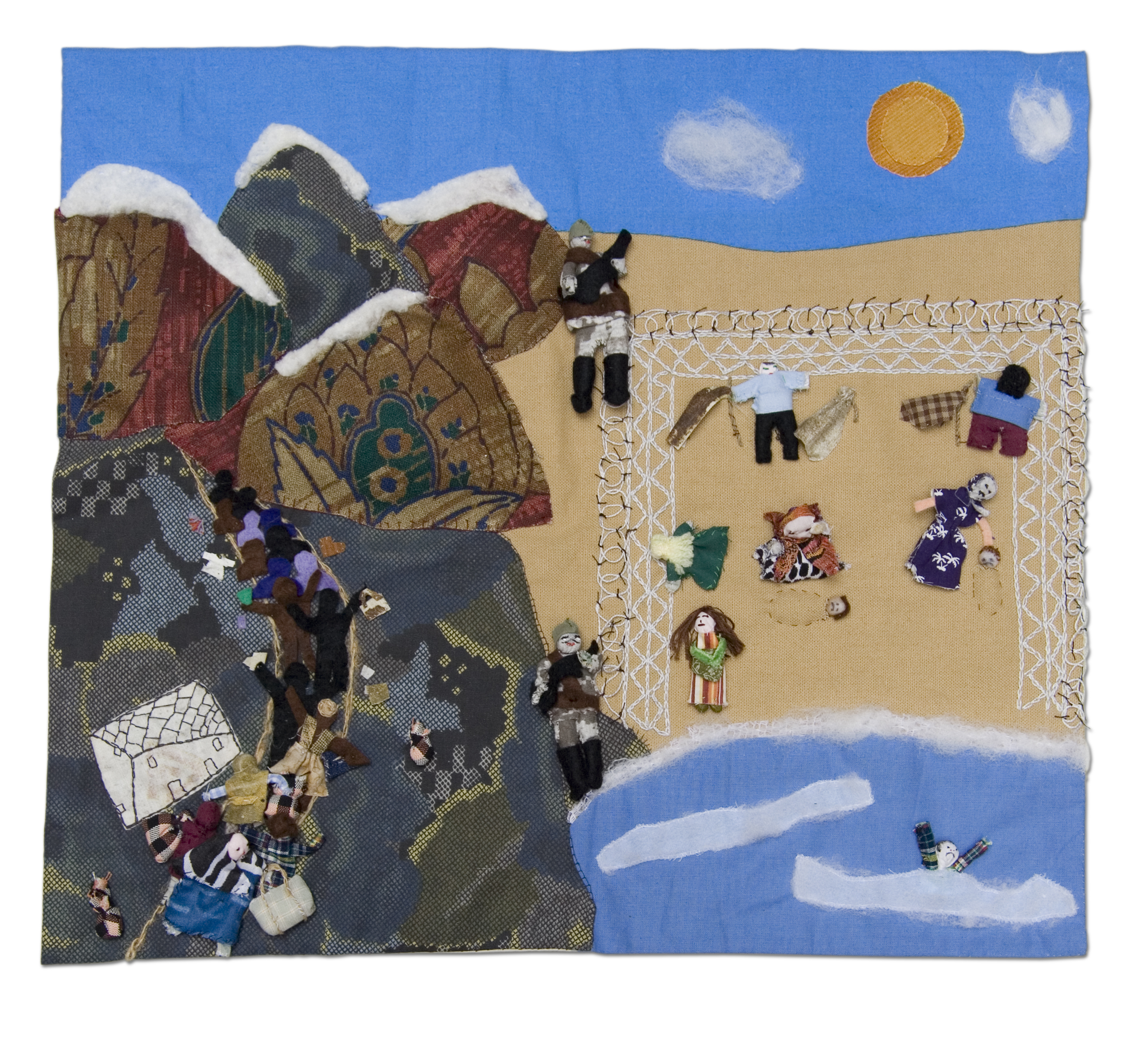 Inuageral display of the arpillera 'Exilio de los Republicanos cruzando los Pirineos', by Arpilleristas Fundació Ateneu Sant Roc, at the exhibition: 'Arpilleras Poéticas y recital del poeta chileno Jaime Huenún', Nov. 2012. (Photo: Roser Corbera)